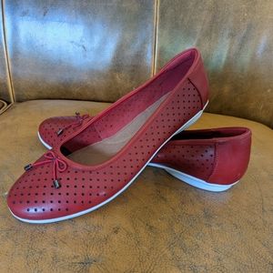 NEW Red Clarks Flats - Size 11